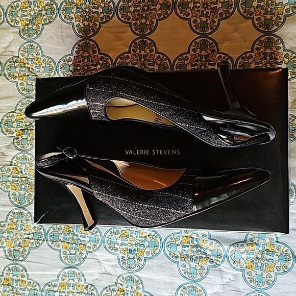 Y2K Valerie Stevens Gray Pinstripe Sling Back Heels - Picture 7 of 14